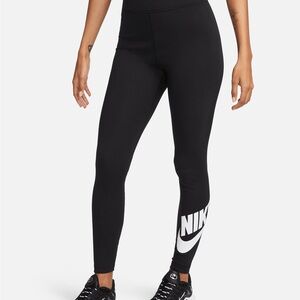 Nike Women's Sportswear Classic Black Logo Leggings